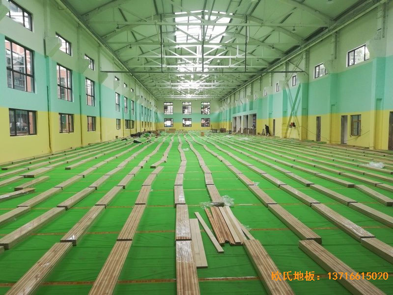 鄭州中原區酷康籃球館運動木地板安裝案例