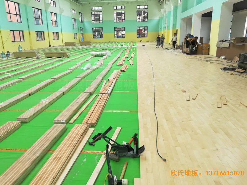 鄭州中原區酷康籃球館運動木地板安裝案例