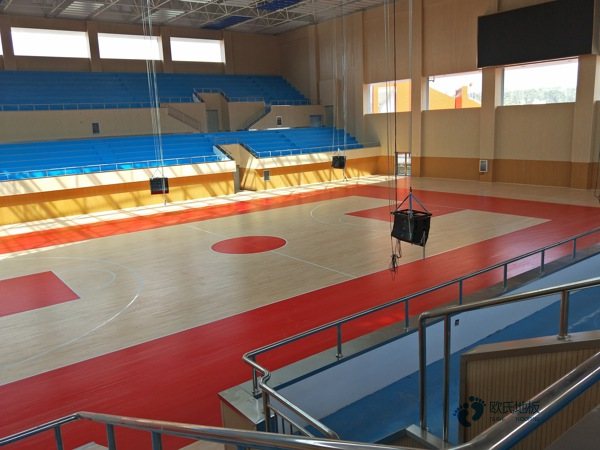 室內體育地板需要多少錢