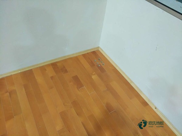 國產籃球館地板施工工藝1